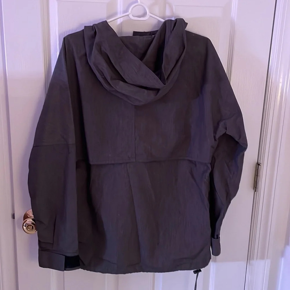 The North Face pullover - Picture 7 of 8